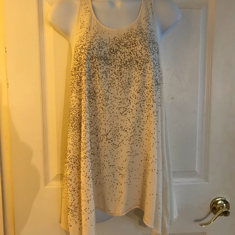 Urban Zen Cashmere/Silk Top with gold detail